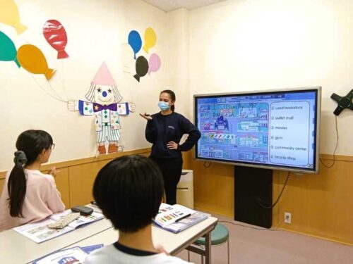 こども英会話のアミティー熊本武蔵ヶ丘校クラス様子４月①