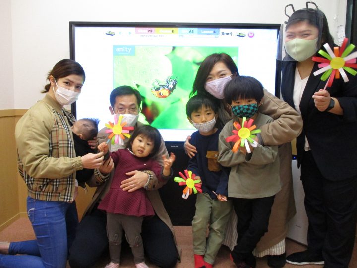 親子でクラフトイベントを実施しました♪八王子校のこども英語・英会話教室アミティー