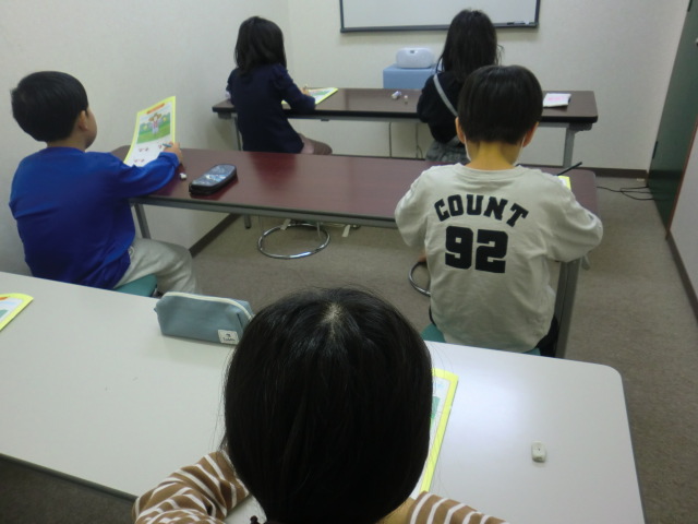 英検Jr・英検にもどんどんチャレンジ！目標に向かって結果に繋げることが何よりも子供たちのやる気に繋がります。長野校のこども英語・英会話教室アミティー