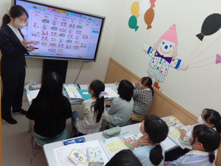 日本人会話クラスで基礎力アップ！福島校のこども英語・英会話教室アミティー