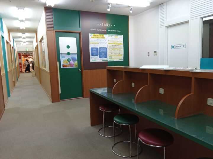 大阪守口校の内観写真