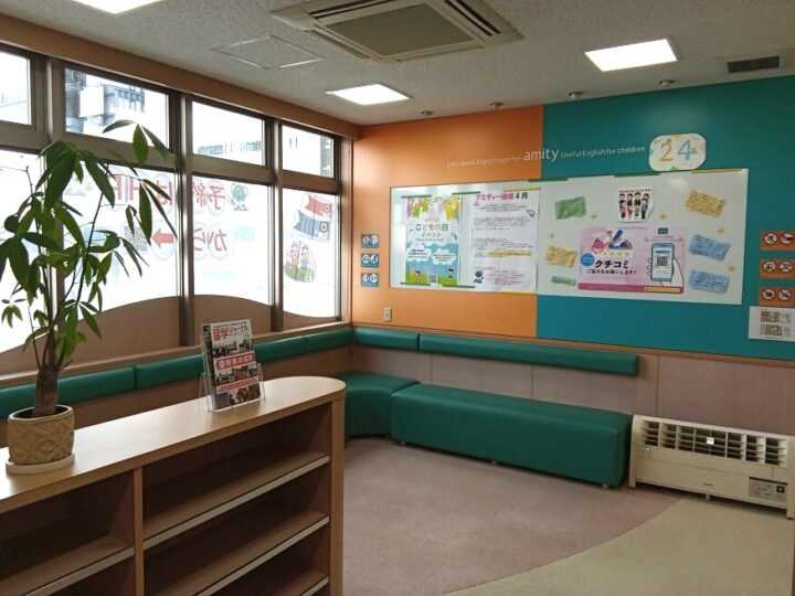 岡山校の内観写真