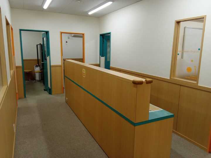 アミティー西宮夙川校の教室内観