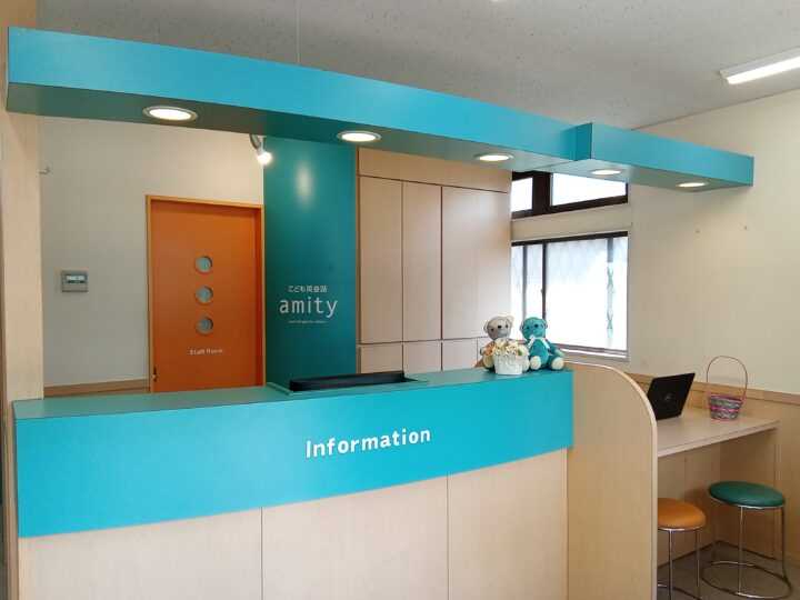 松戸馬橋校の内観写真