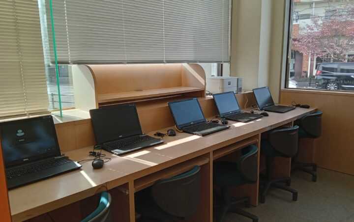 前橋校の内観写真