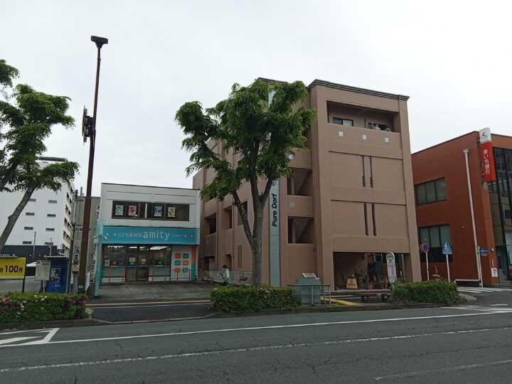 浜松校の外観写真