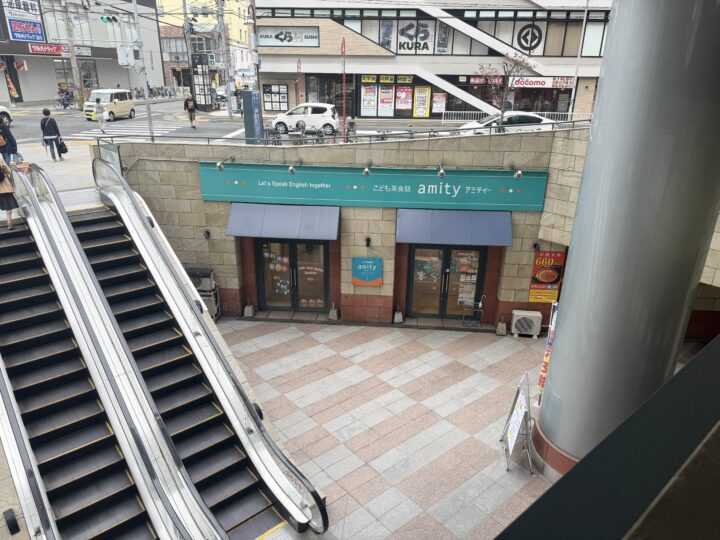 福岡西新校の教室外観②