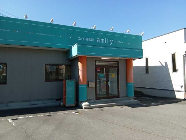 須坂校の外観写真