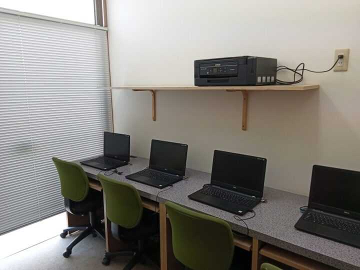 豊橋校の内観写真