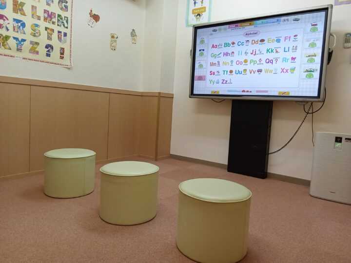 アミティー高岡校教室内観