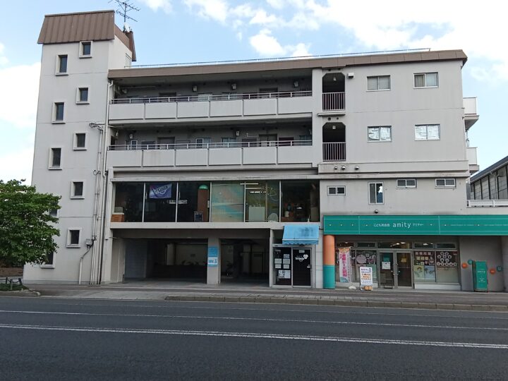 広島大芝校の外観写真