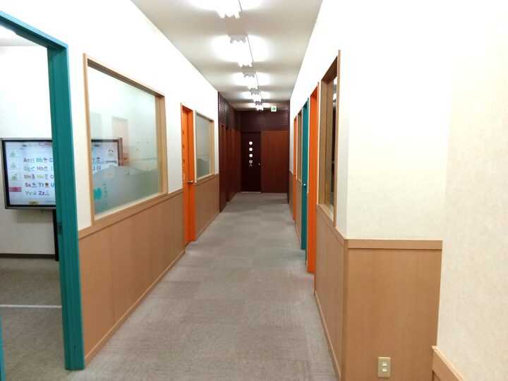 岡山青江校の内観写真
