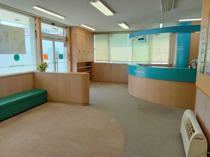 姫路広畑校の内観写真